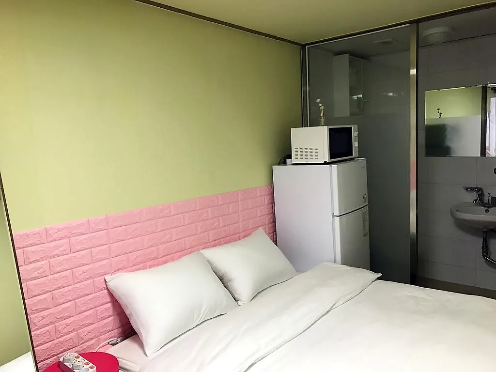 Guest house Free Guesthouse Seoul